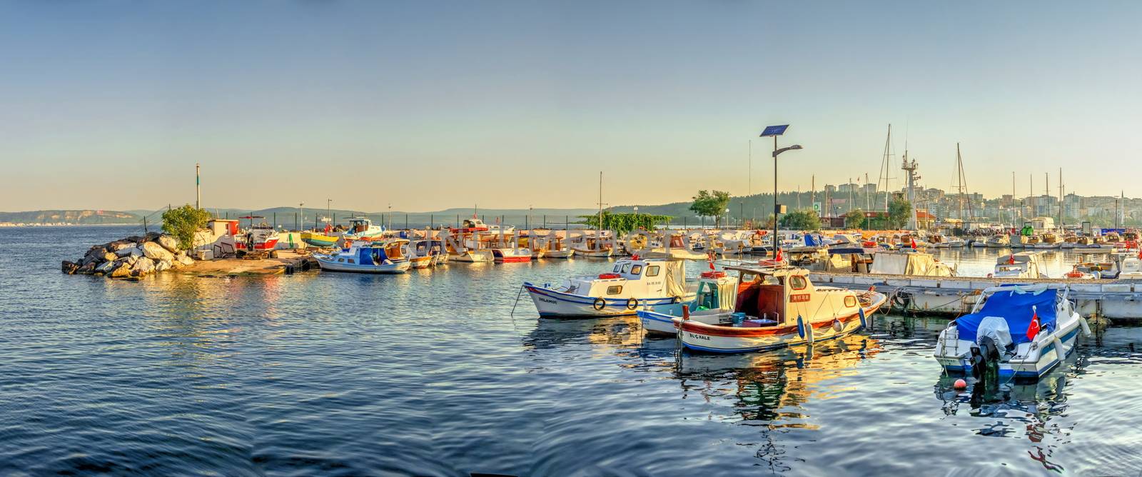 Canakkale marina in Turkey by Multipedia