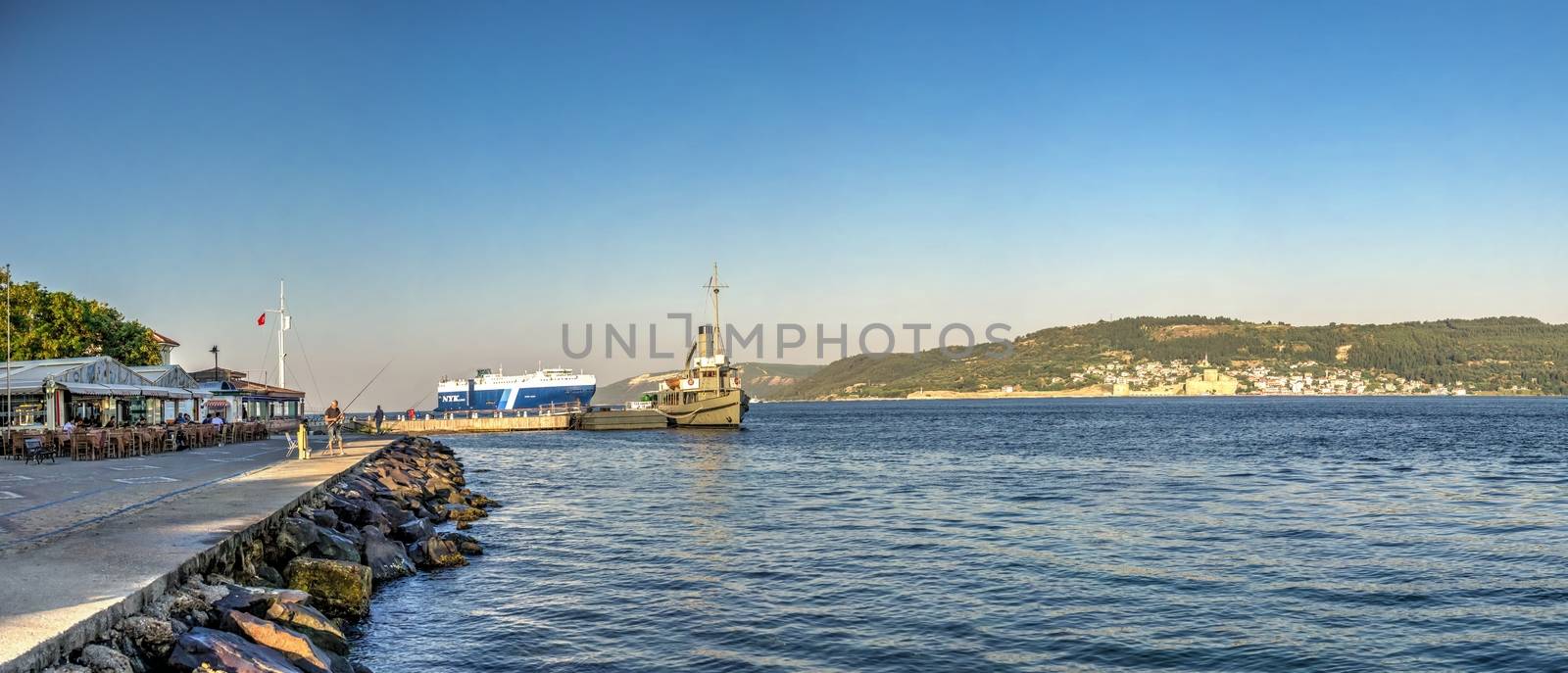 Embankment of the Canakkale in Turkey by Multipedia