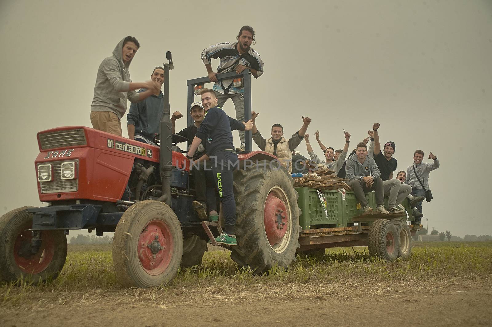 Farmers on the tractor by pippocarlot