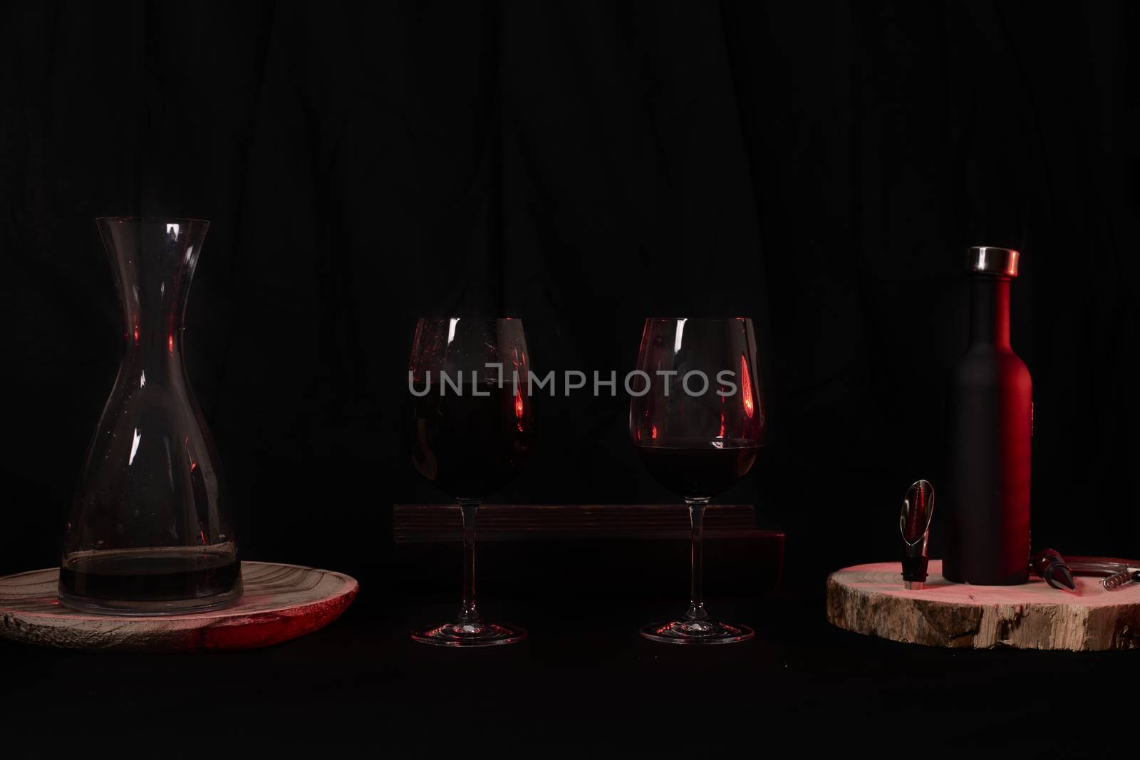 Wine glasses with bottle and pourer. by raul_ruiz