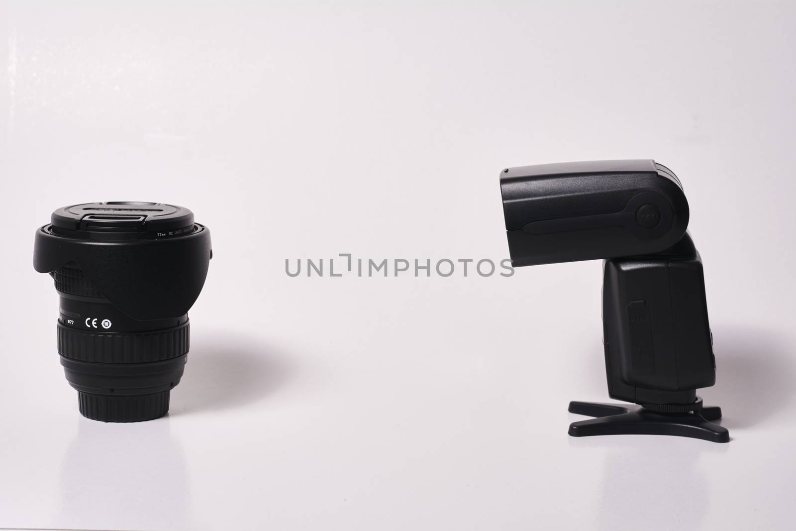 Set of photographic equipment, lens, flash, Love of photographic