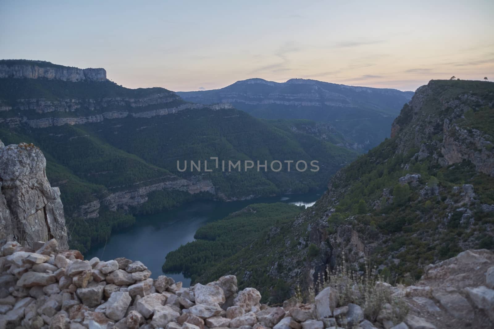 The wonderful views from the castle to the river by raul_ruiz