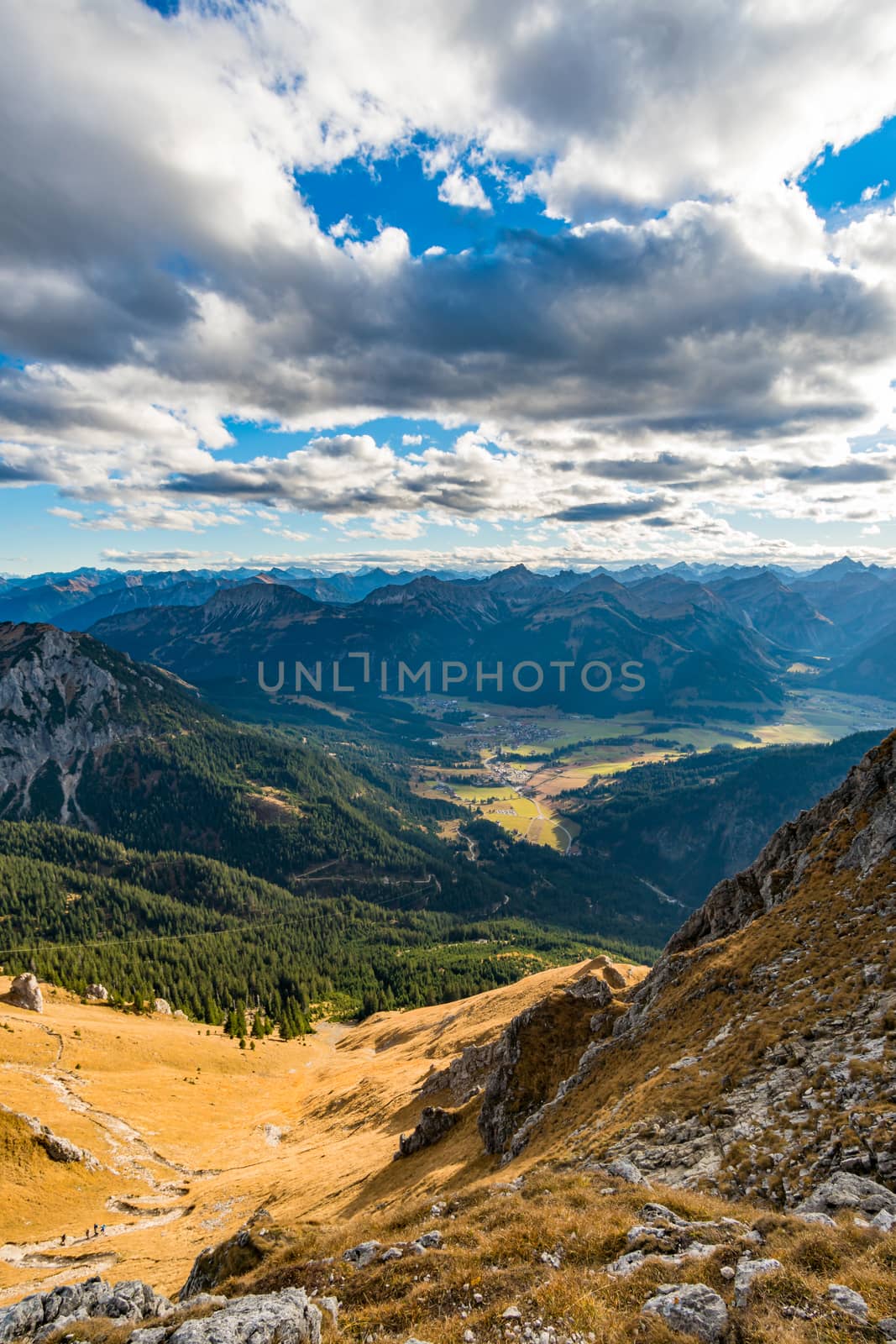 Beautiful mountain tour to the Aggenstein at sunset in the Tannheimer Tal