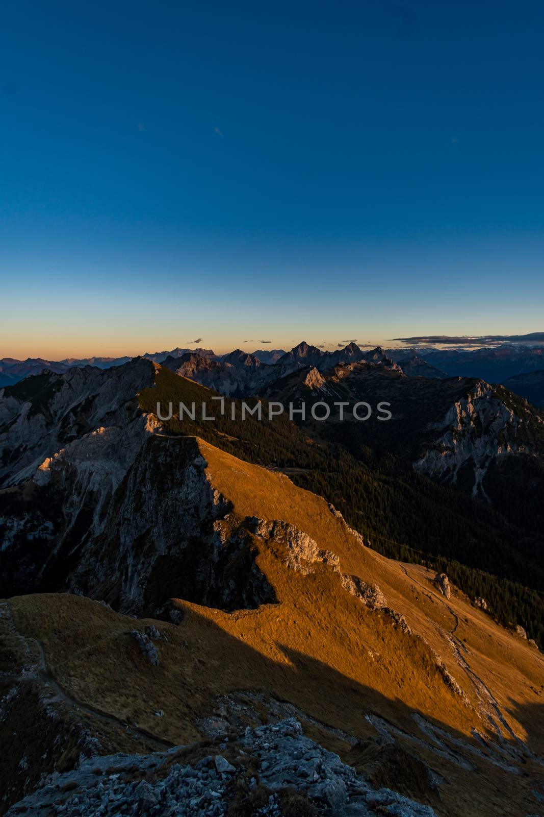 Beautiful mountain tour to the Aggenstein at sunset in the Tannheimer Tal