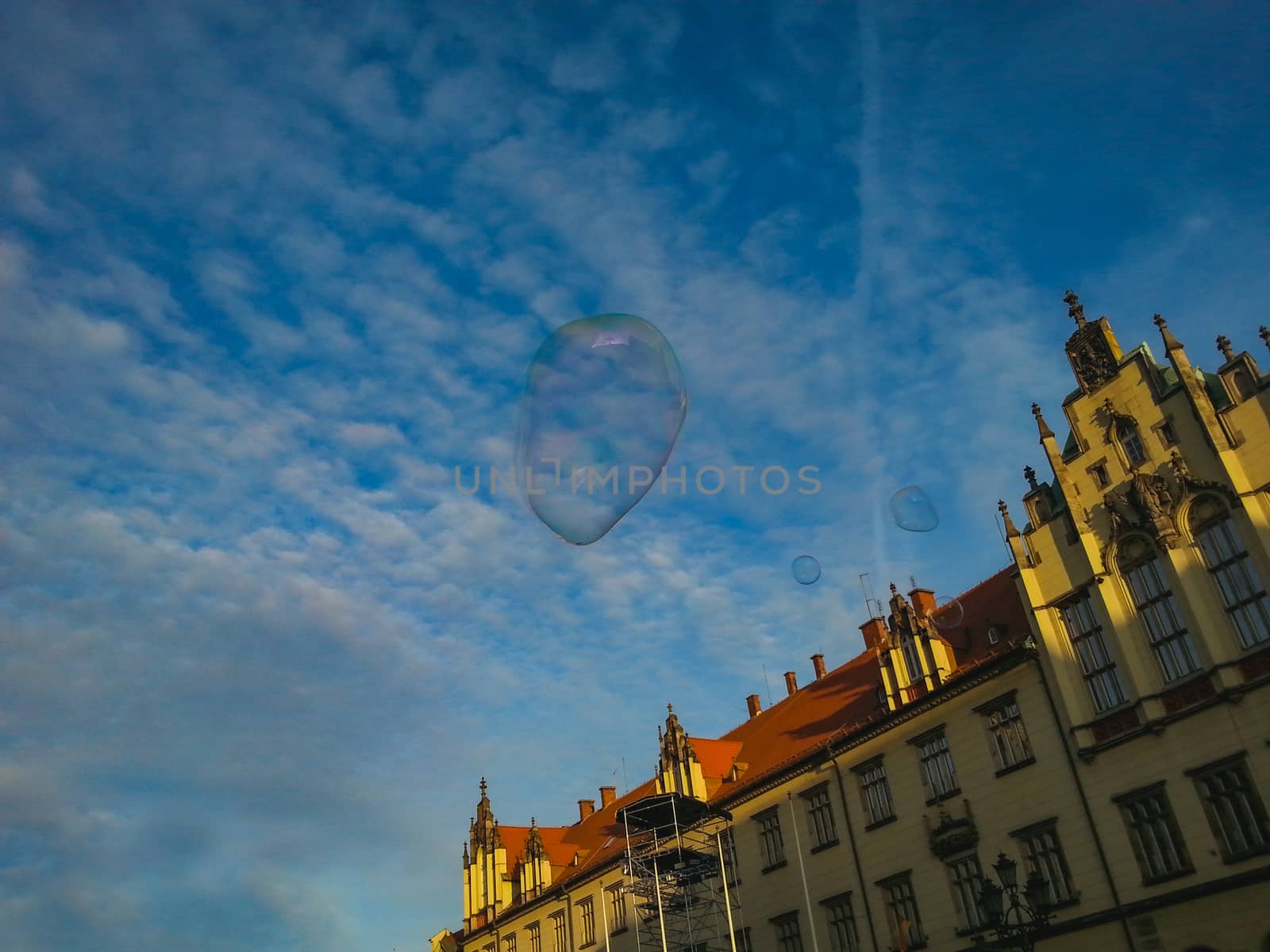 Bubbles flyin above Wroclaw market square by Wierzchu