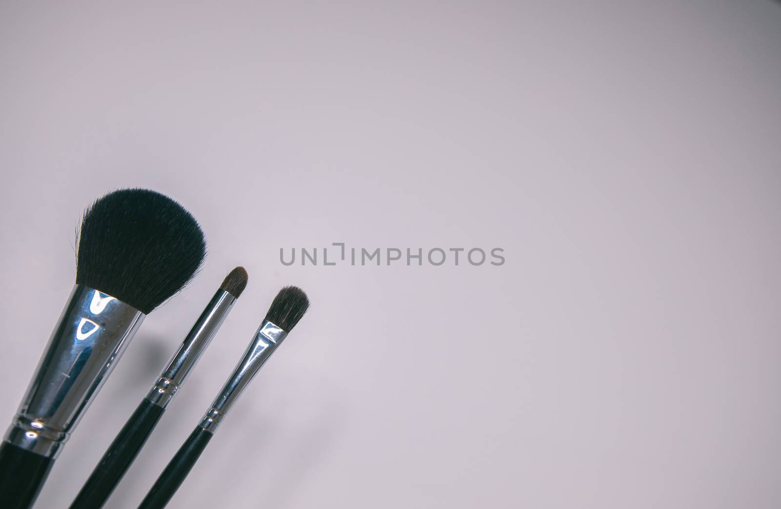 Makeup brushes set on white background by tadeush89