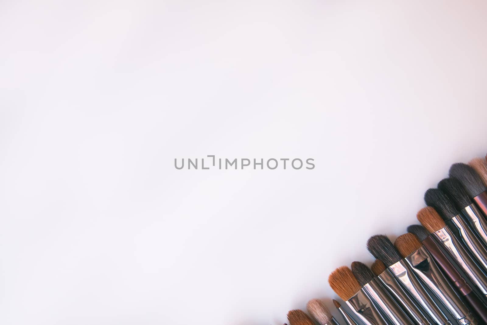 Makeup brushes set on white background by tadeush89