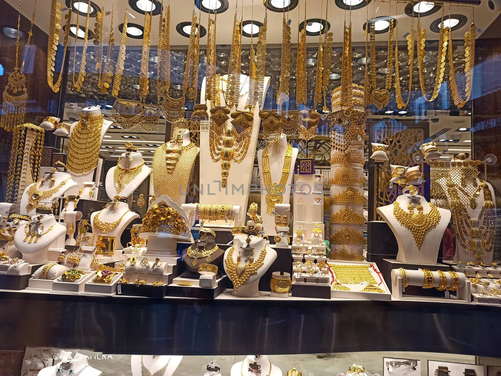 a jewelry shop in pune
