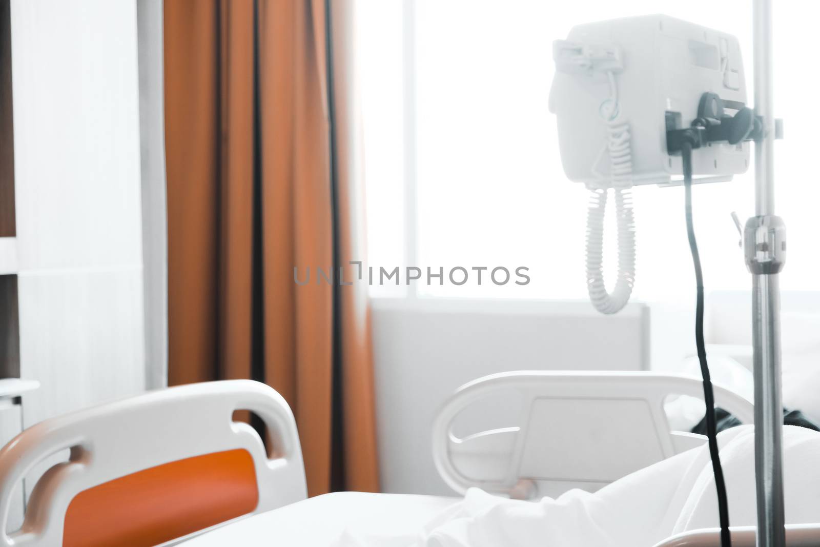 image of infusion pump with Elderly patients in hospital bed