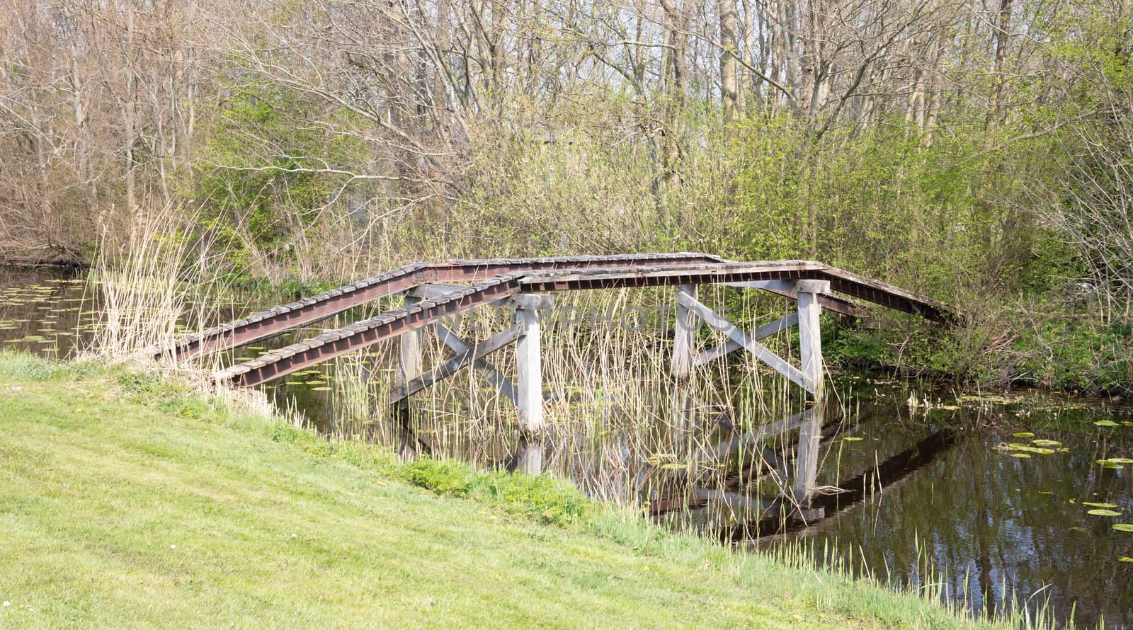 Bridge used by 4x4 vehicles, don't make any mistakes! - The Netherlands