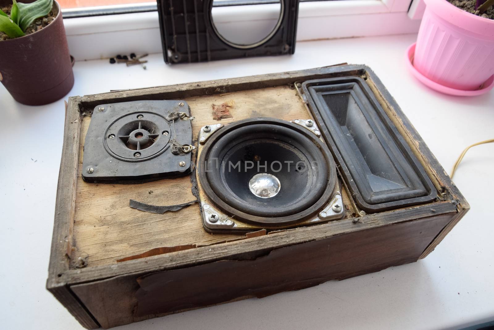 a Column speaker 15AS-208. Vintage Soviet bookshelf acoustics.