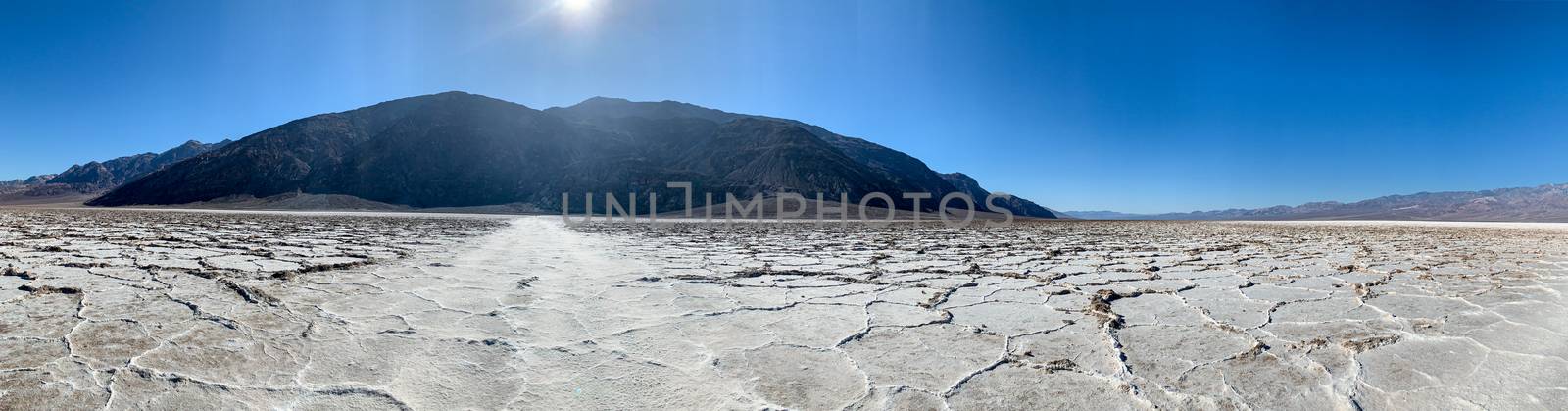 Death Valley national park, California, USA by nicousnake