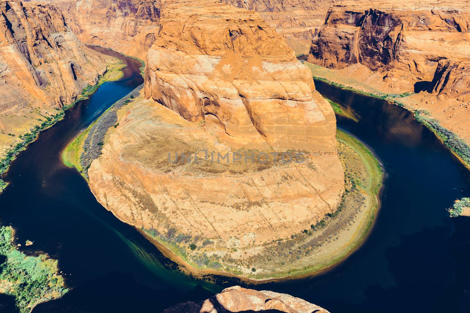 Horseshoe Bend on Colorado River in Glen Canyon, Arizona, USA