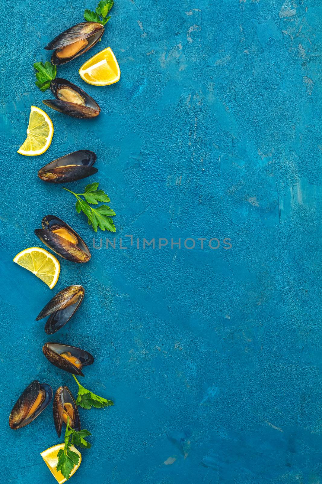 Seafood mussels with lemon and parsley by ArtSvitlyna