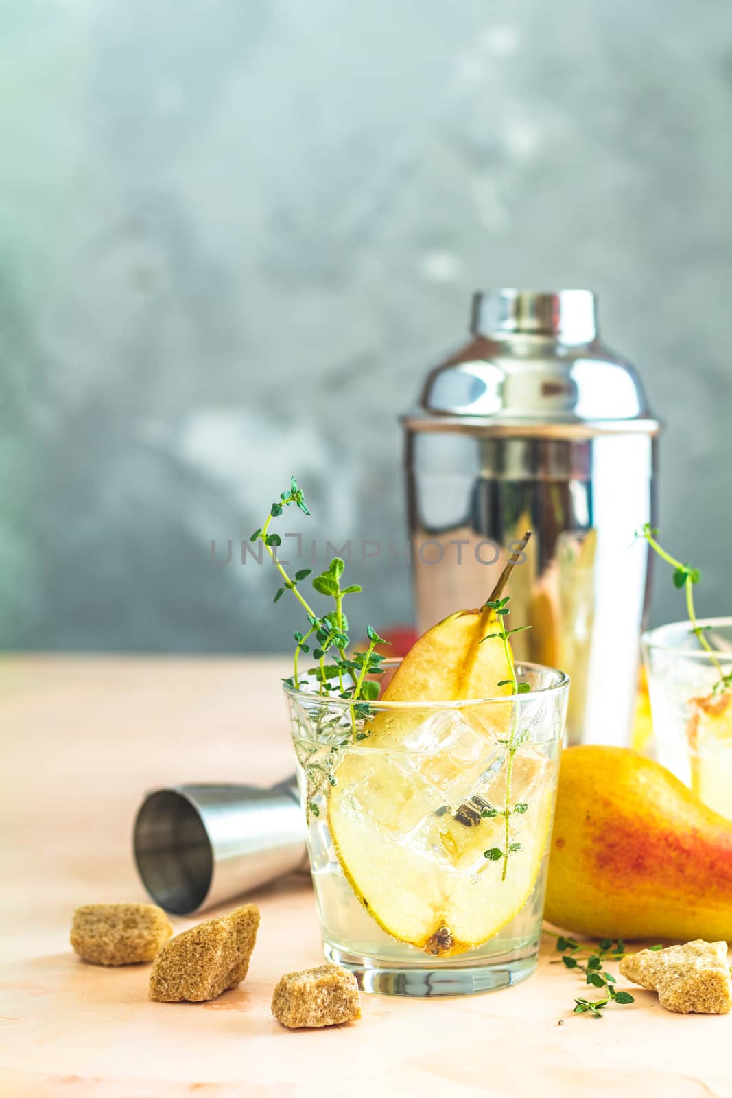 Summer drinks, thyme pear cocktails by ArtSvitlyna