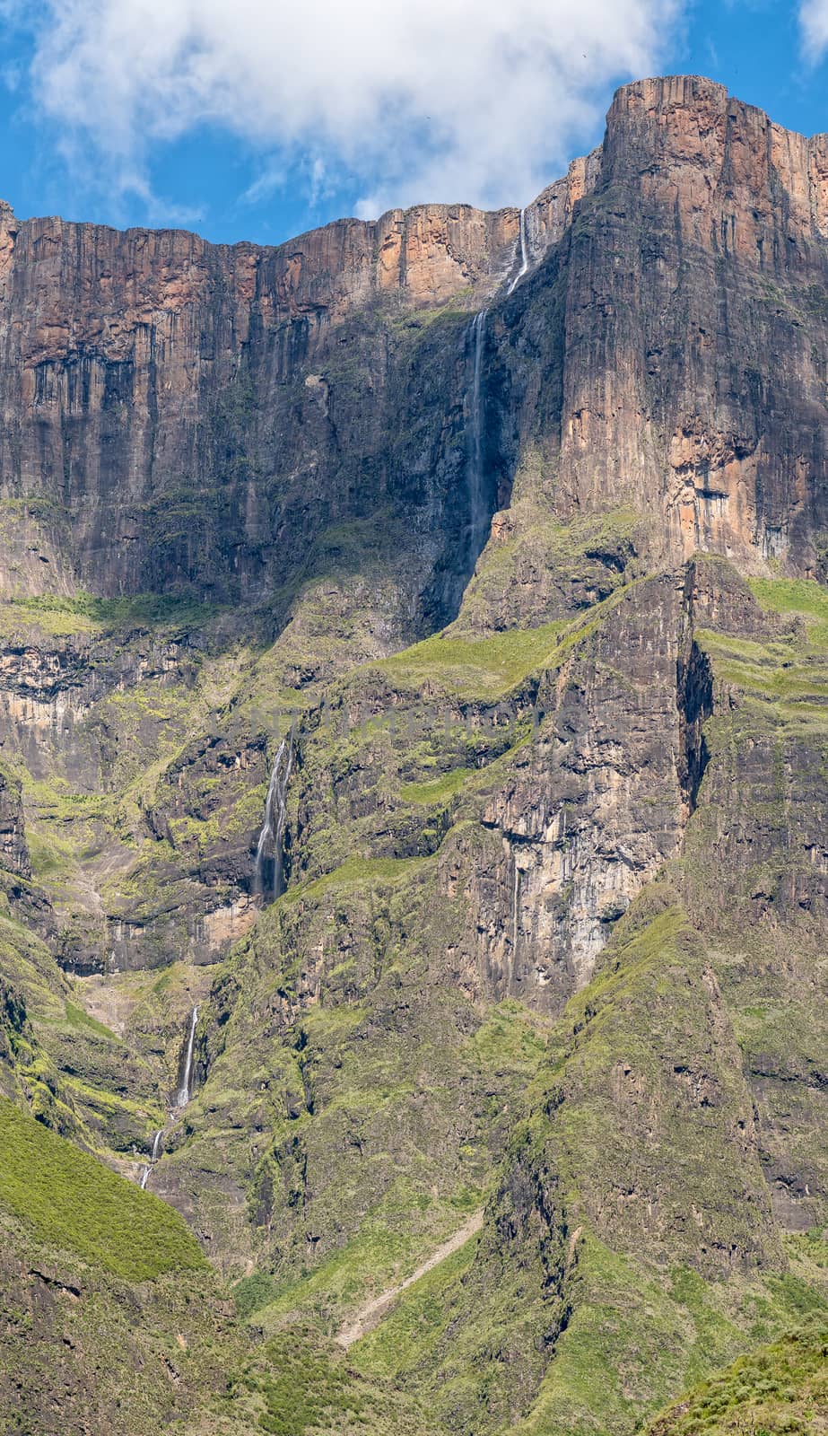 Second tallest waterfall on earth, the Tugela Falls by dpreezg