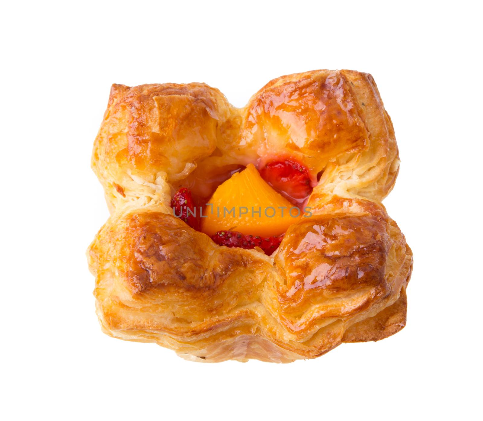 Cream puff pastry with fruit