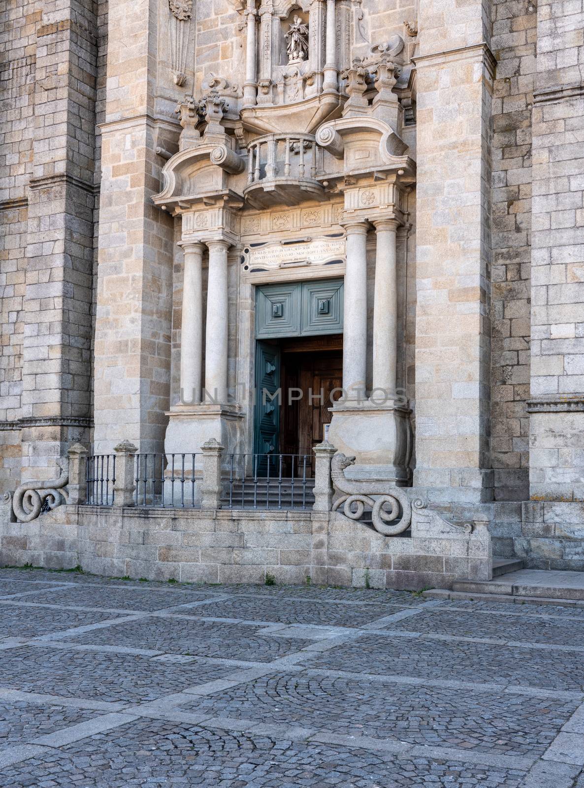 Stone steps and main entrance to the old Cathedral or Se in Porto