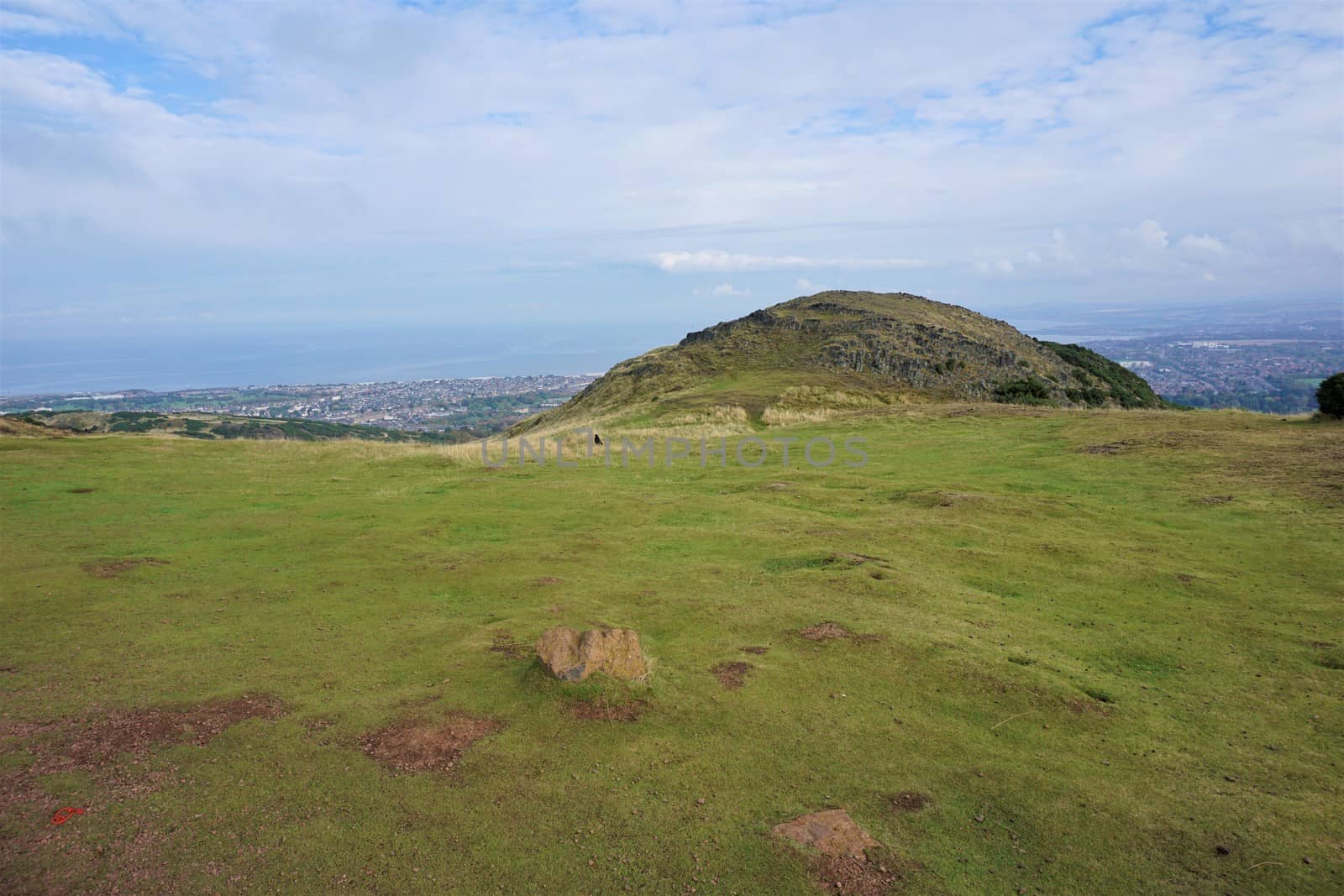 Edinburgh - view from Arthur's seat to the sea by pisces2386