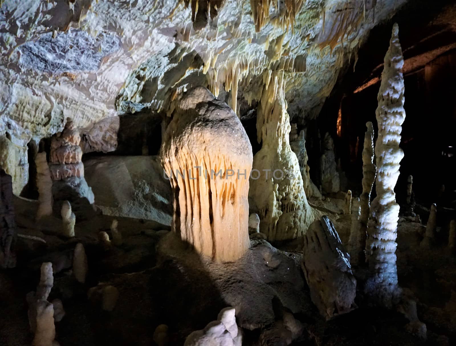 Almost white dripstones in the Postojna cave by pisces2386