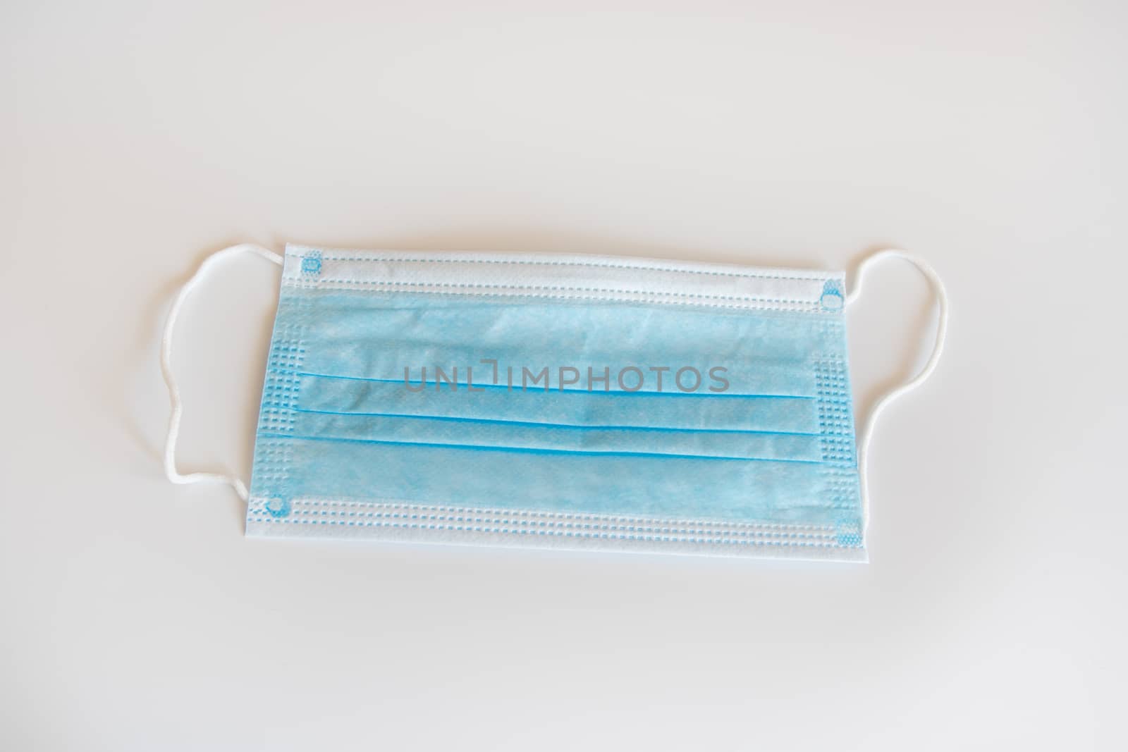 surgical mask by adrenalina