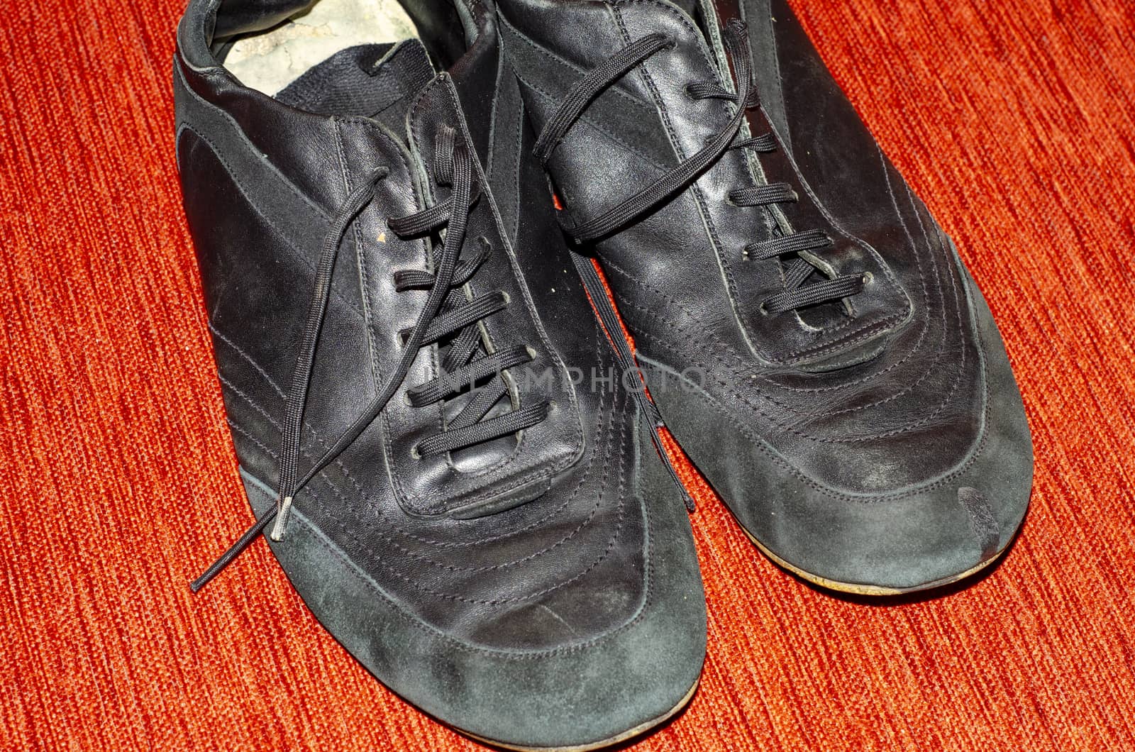 Old Black Walking Shoes, Vintage Black Walking Shoes by Hasilyus