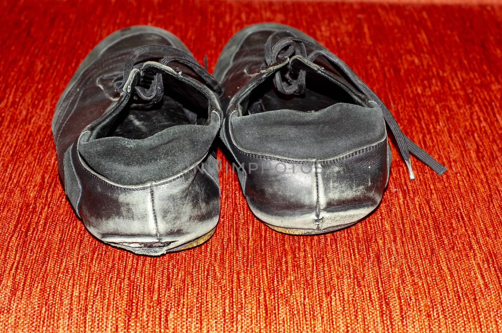 Old Black Walking Shoes, Vintage Black Walking Shoes by Hasilyus