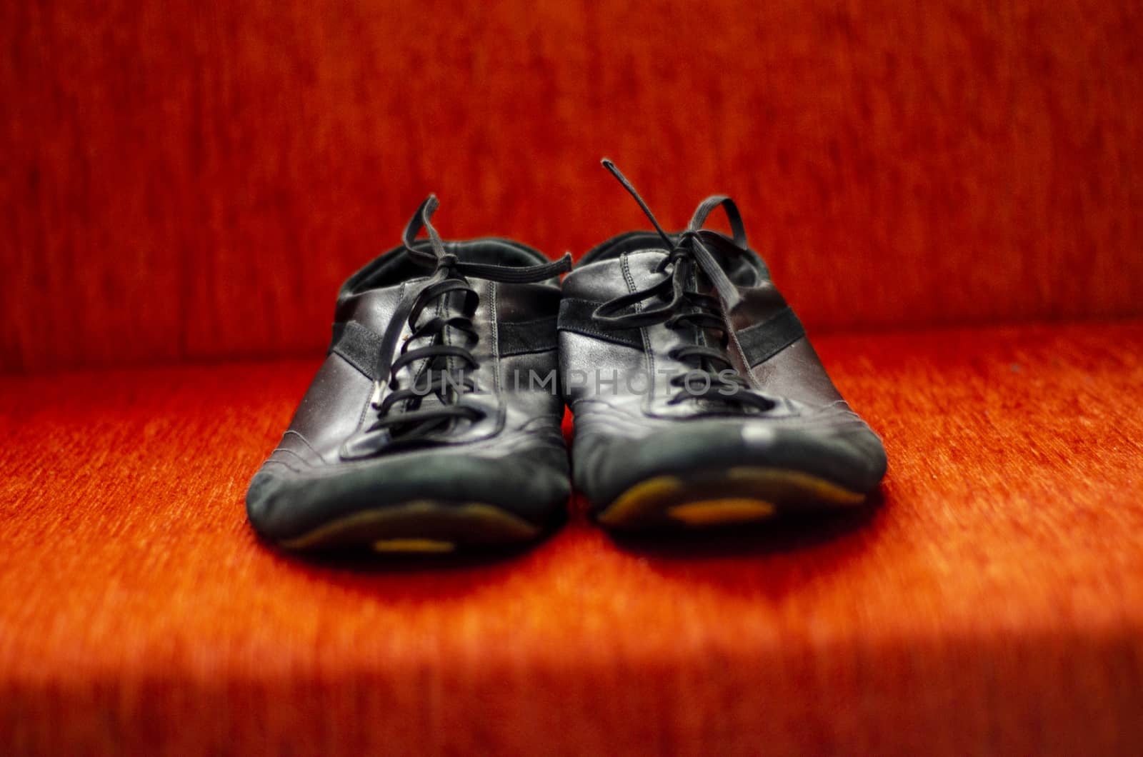 Old Black Walking Shoes, Vintage Black Walking Shoes by Hasilyus