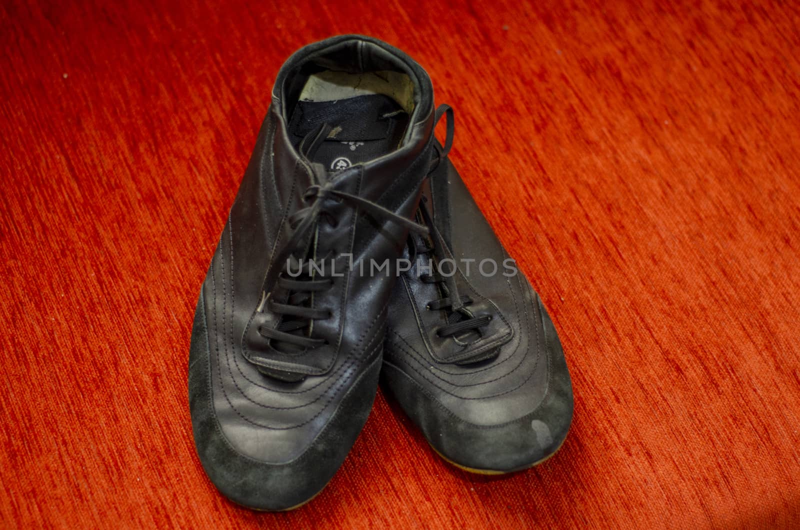 Old Black Walking Shoes, Vintage Black Walking Shoes by Hasilyus