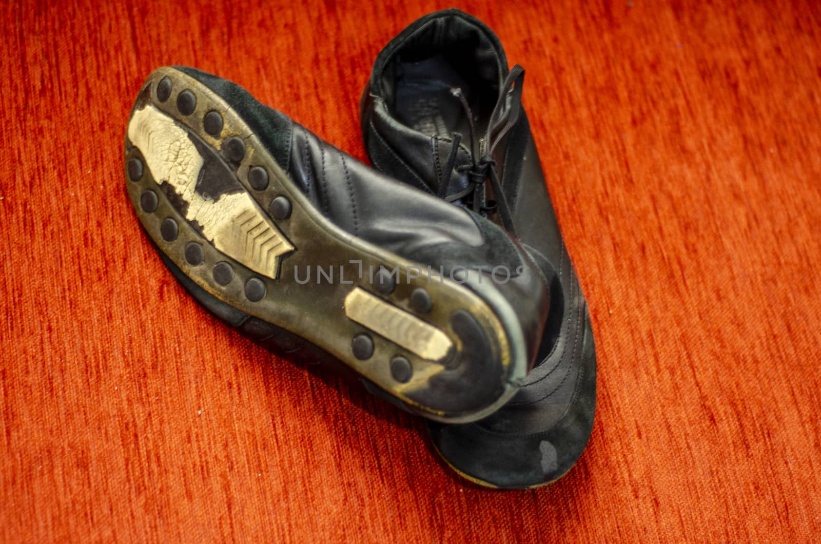 Old Black Walking Shoes, Vintage Black Walking Shoes by Hasilyus