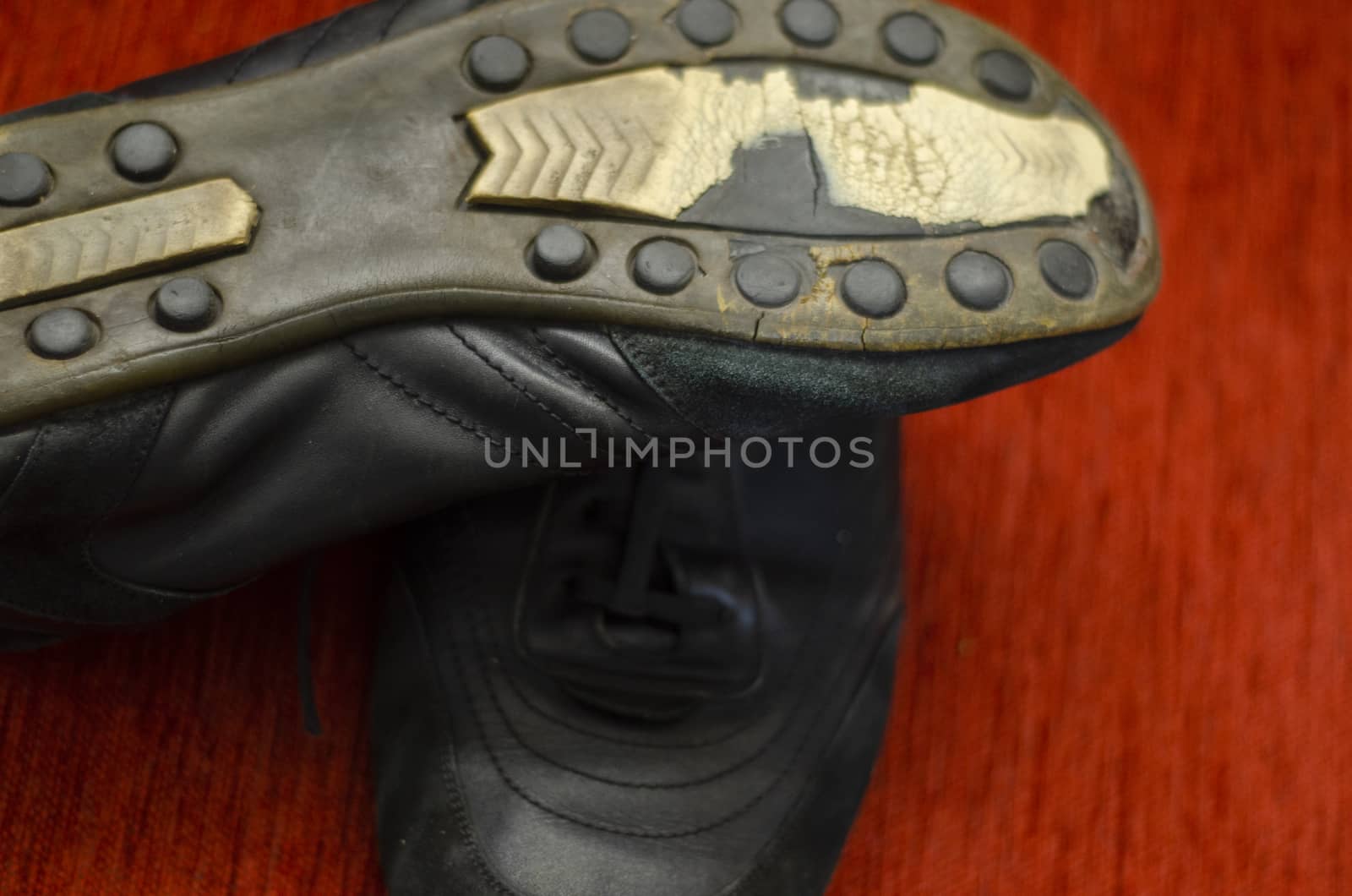 Old Black Walking Shoes, Vintage Black Walking Shoes by Hasilyus