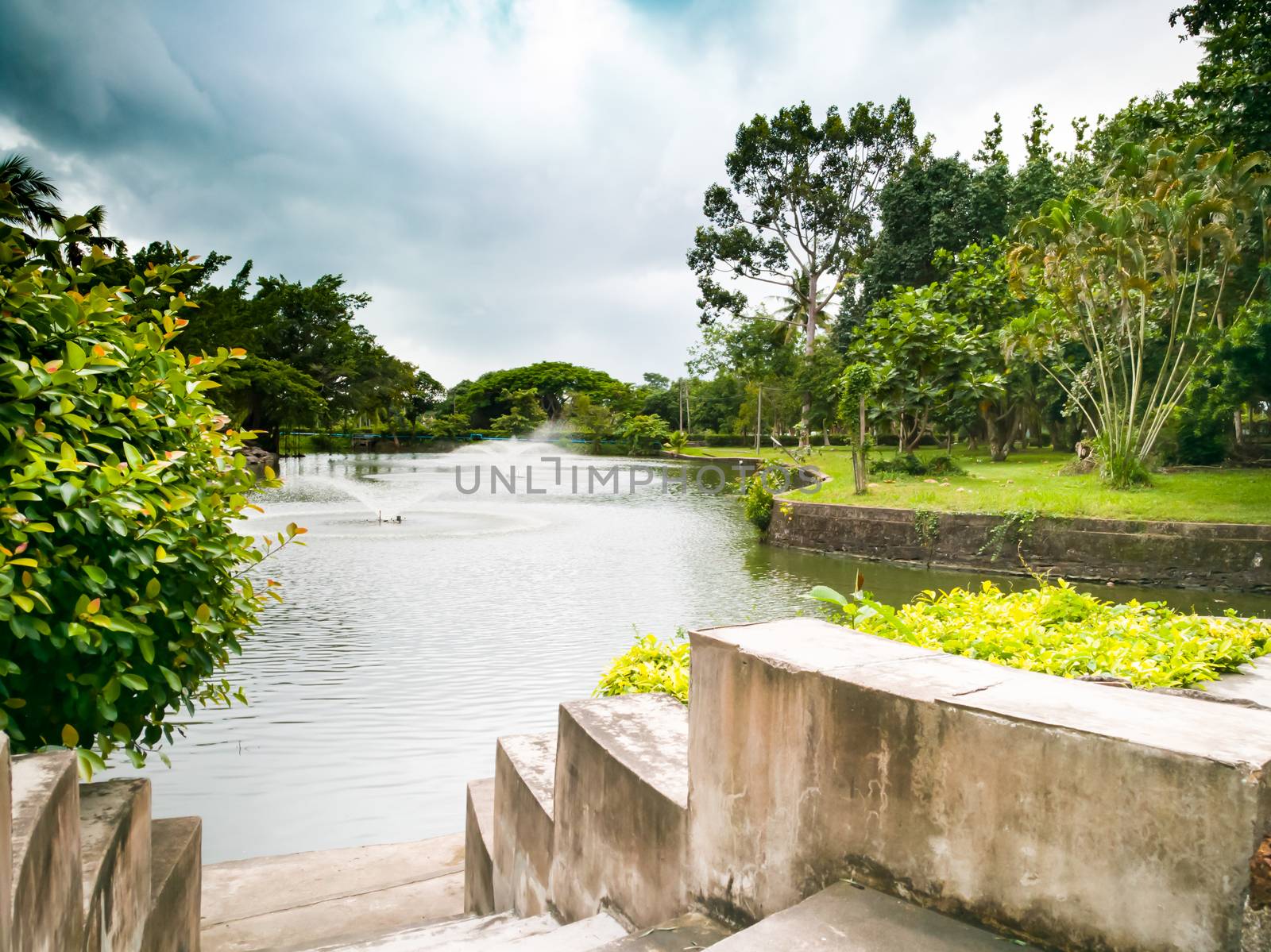 the lake with fountain view at Wat Yannasangwararam, Pattaya Cho by psodaz