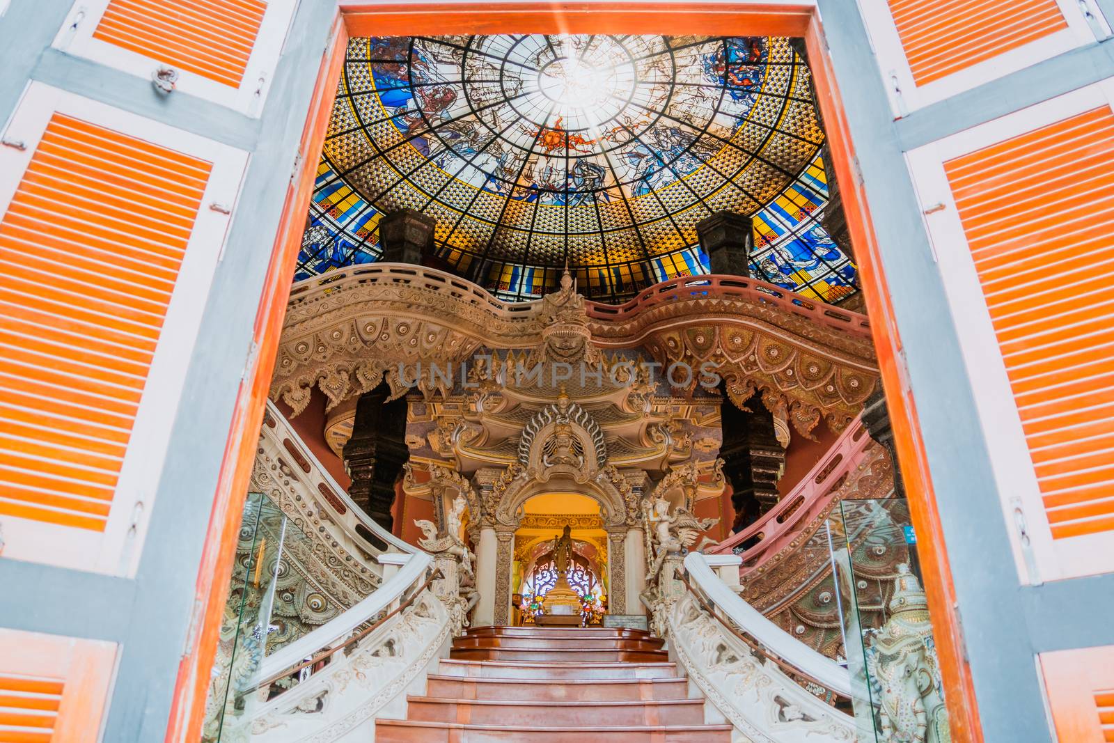 SAMUT PRAKAN, THAILAND, Sep 2017 : Erawan Museum in Samut Prakan, the entrance to the elephant body