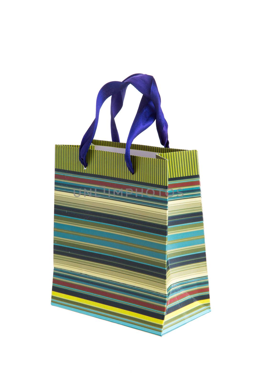 Paper shopping bags by tehcheesiong