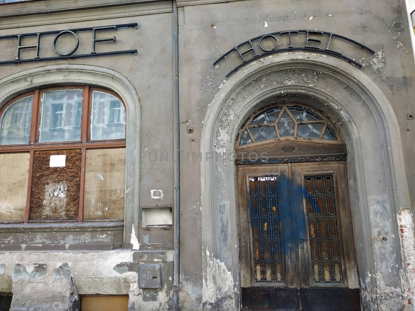 Facade of Hotel Goerlitzer Hof in the city center of Goerlitz by pisces2386