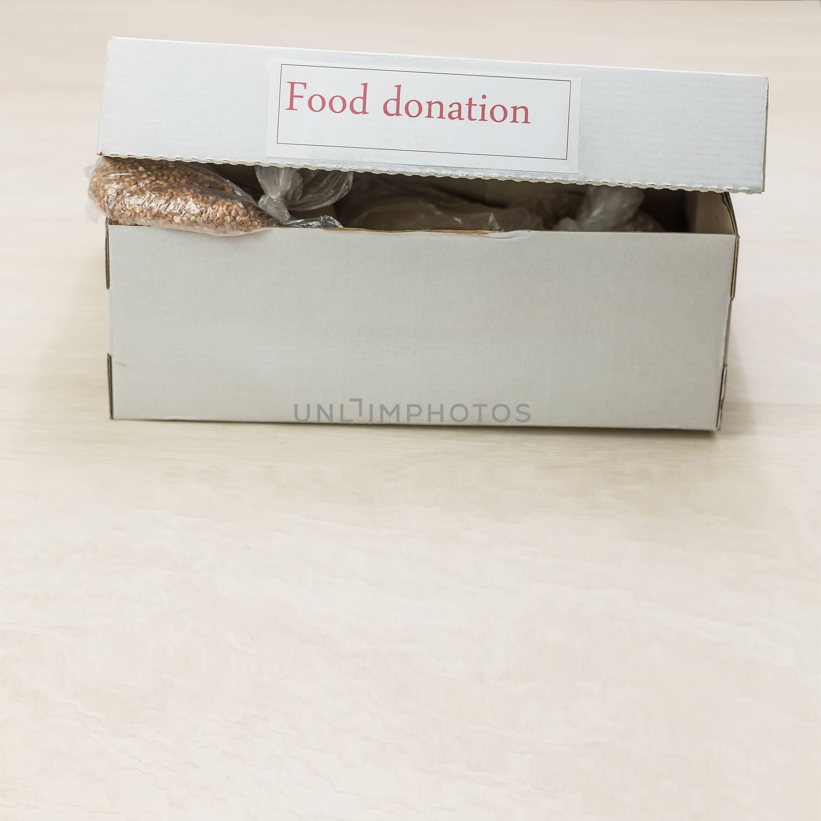 hint in food donation box with long term food supplies square ratio
