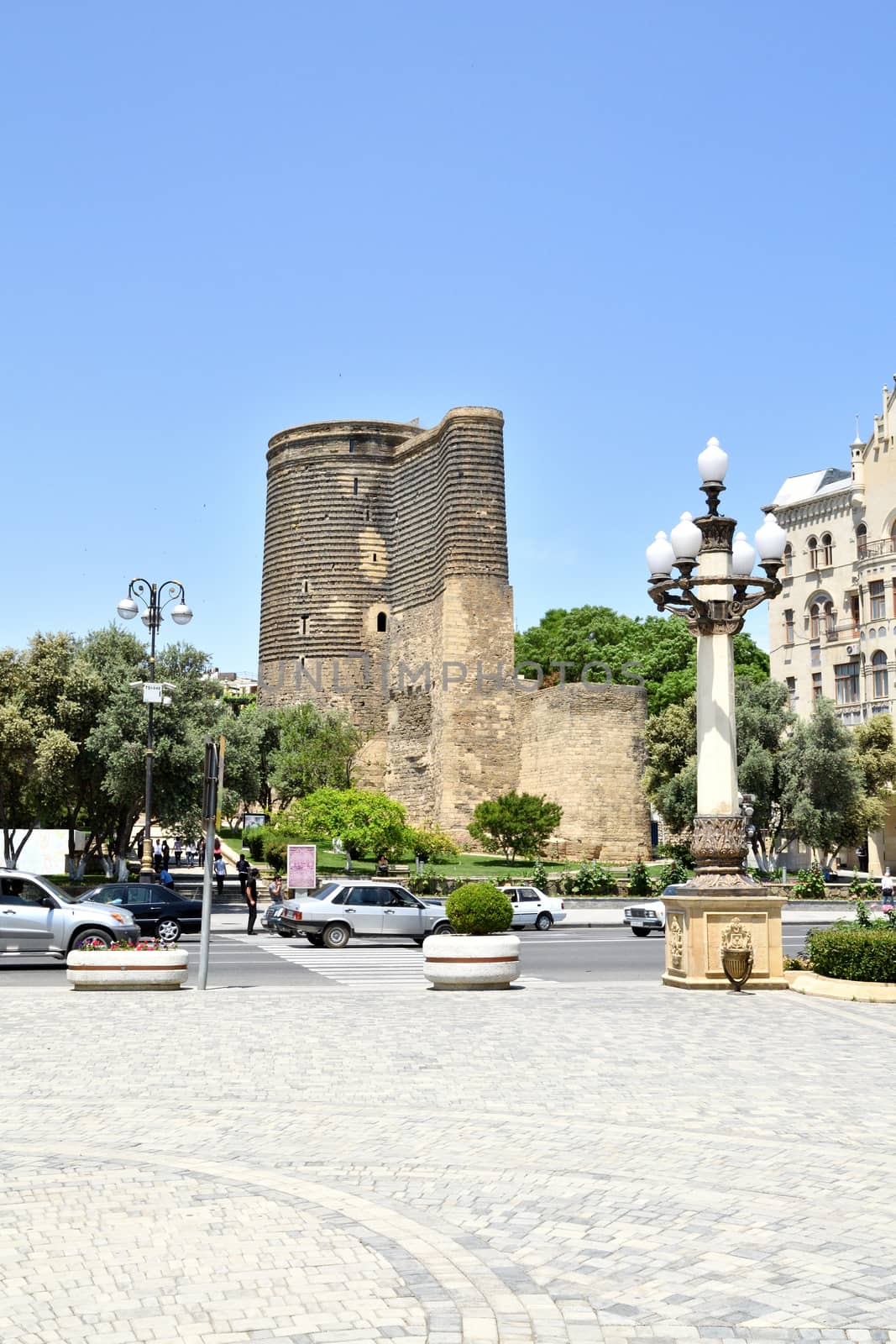 The maiden tower is located on the shore of the Caspian Sea, in Baku. The building stands on a cliff built in the 12th century by Masud ibn Davud. It is protected by UNESCO.