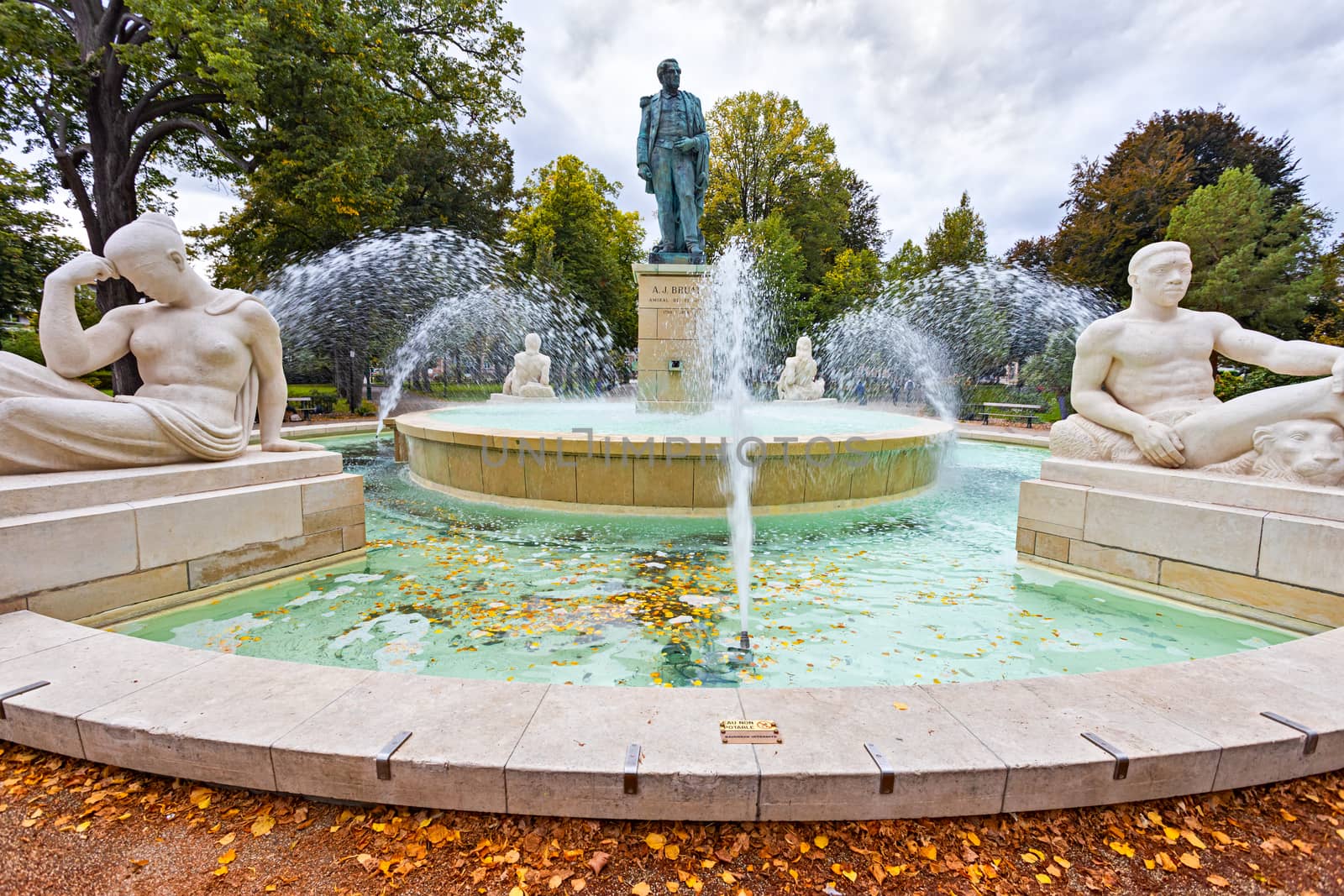 Fountain on the Parc du Champ de Mars in Colmar by marugod83