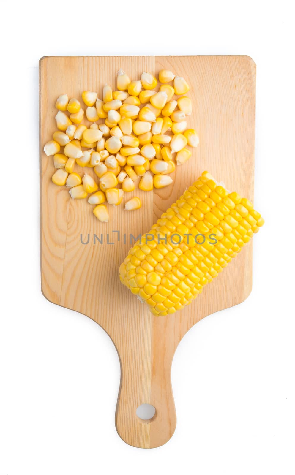 Sweet corn isolated on white background by tehcheesiong
