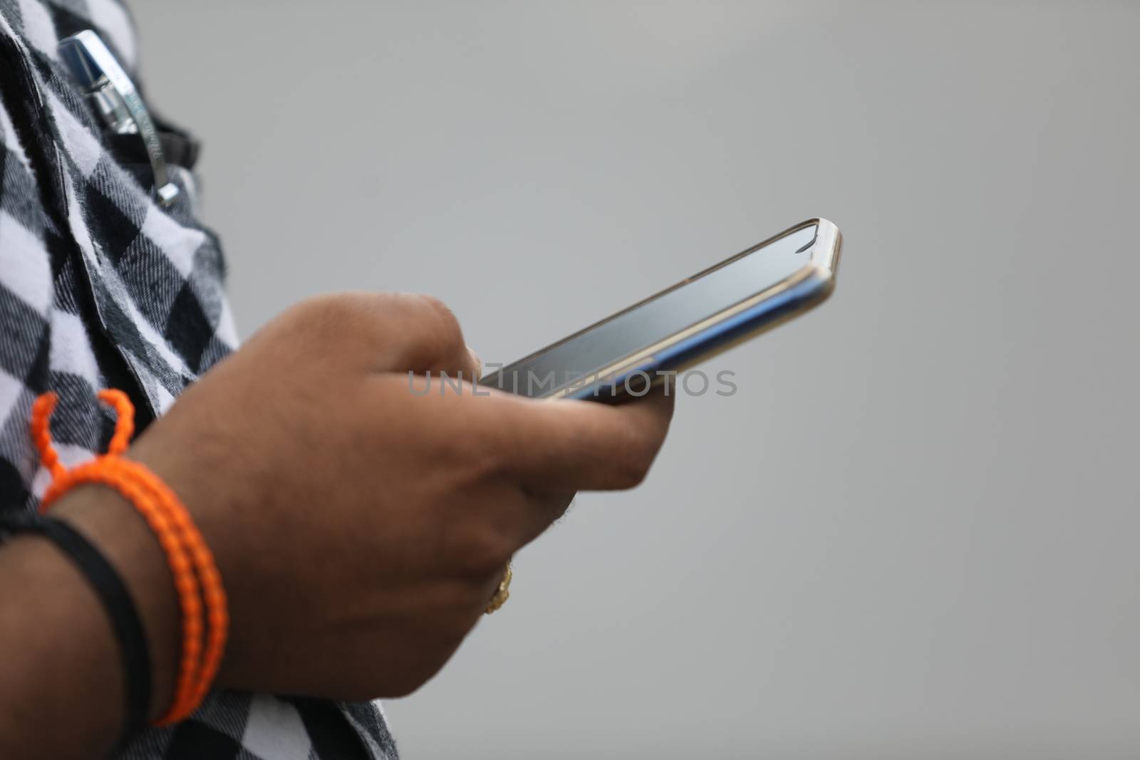 Male Model hands with cell phone