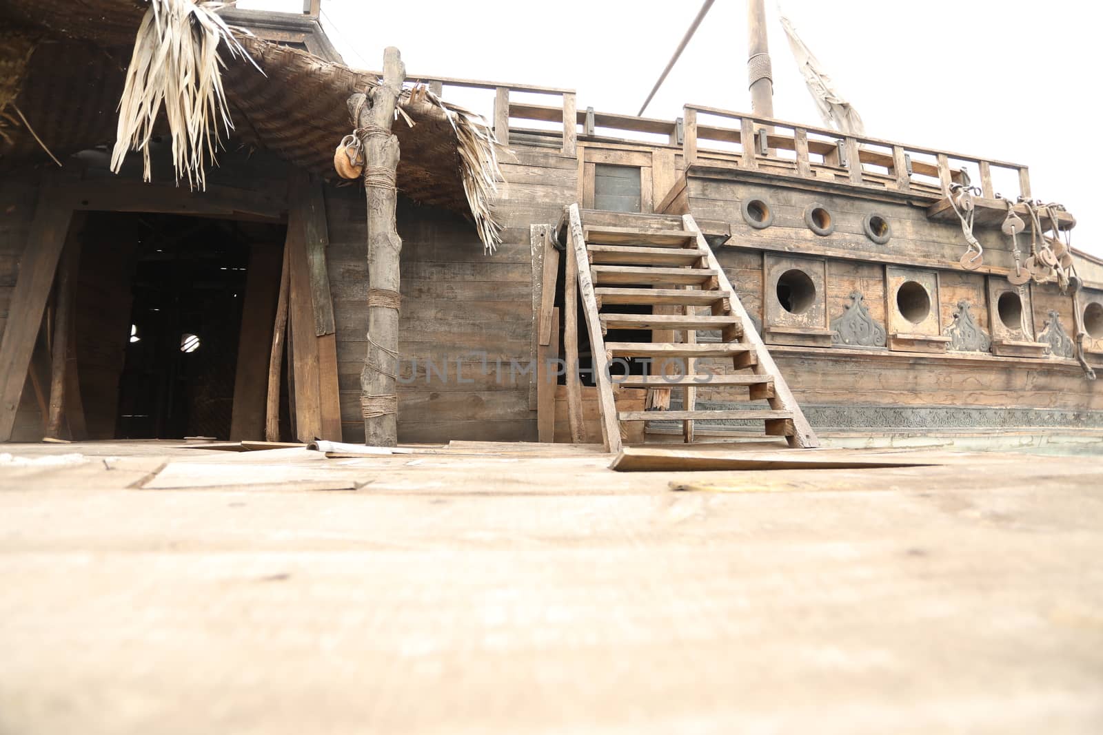 Repair of Retro Ship