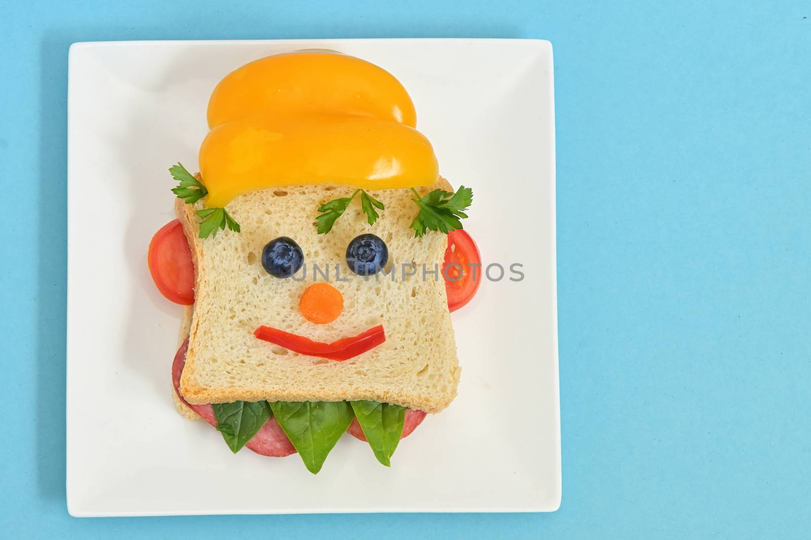 Creative Children's Breakfast With Worker Face by mady70
