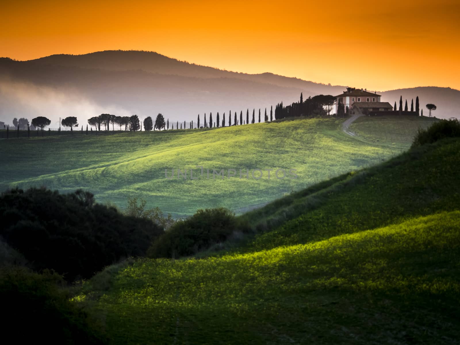 sunset in the Tuscany Hills by vinciber