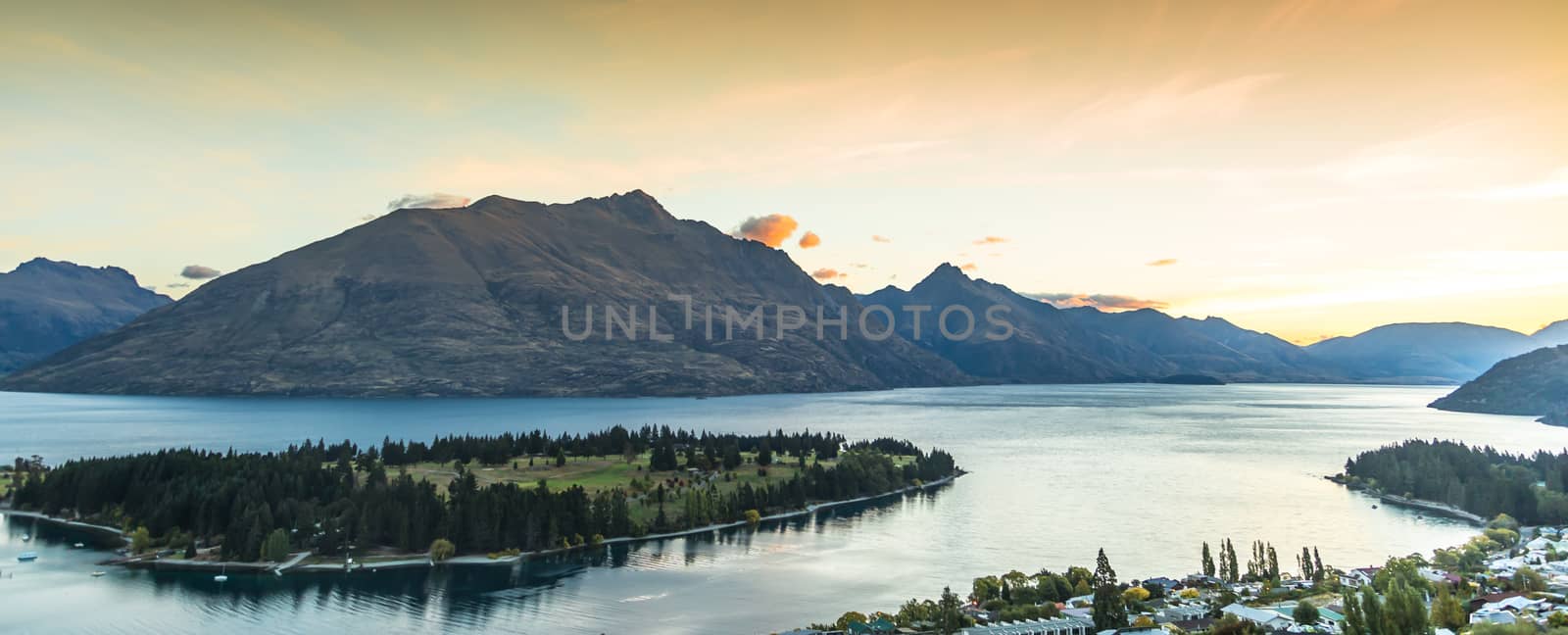 Queenstown in New Zealand. The city of adventure and nature.