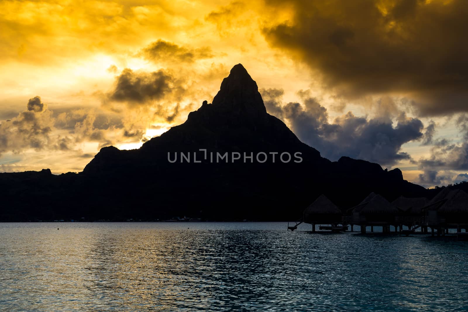 Bora Bora Island, French Polynesia. by SeuMelhorClick