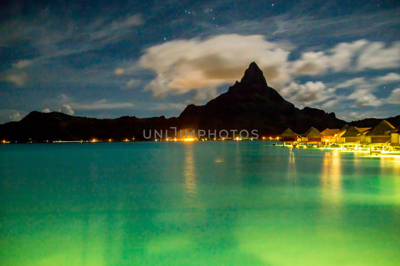 Bora Bora Island, French Polynesia. by SeuMelhorClick