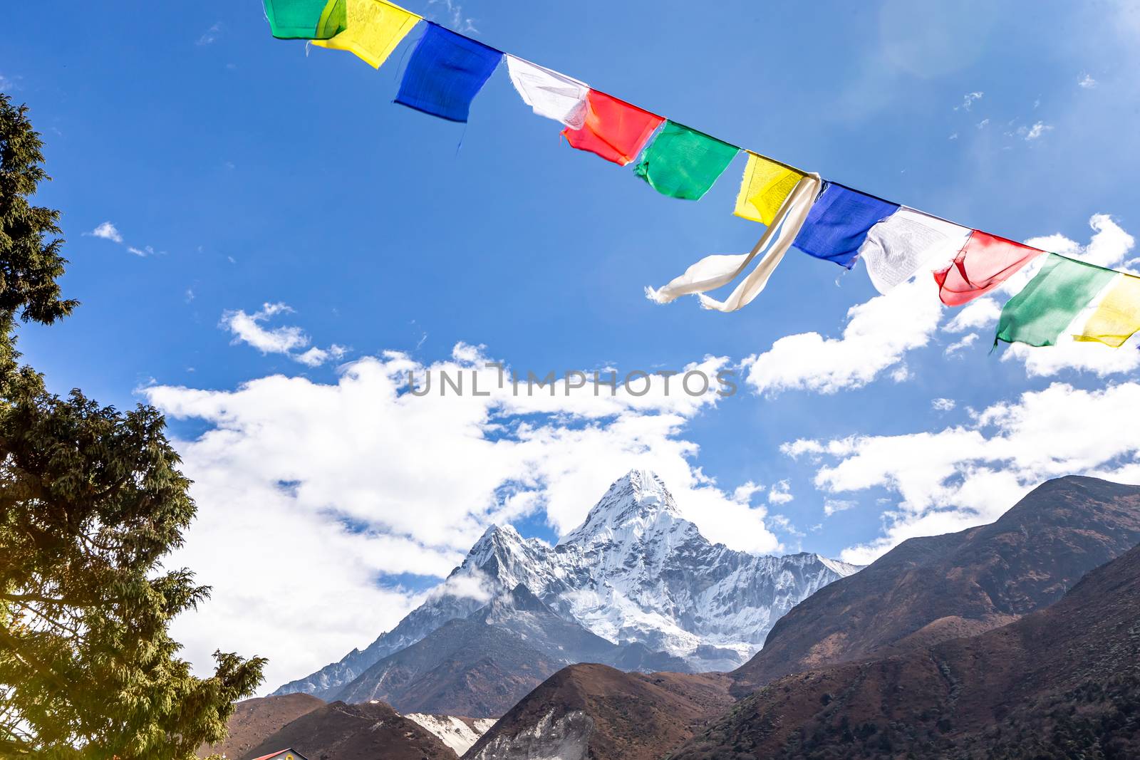 Ama Dablam Mountain. Trekking Everest Base Camp. Nepal. by SeuMelhorClick