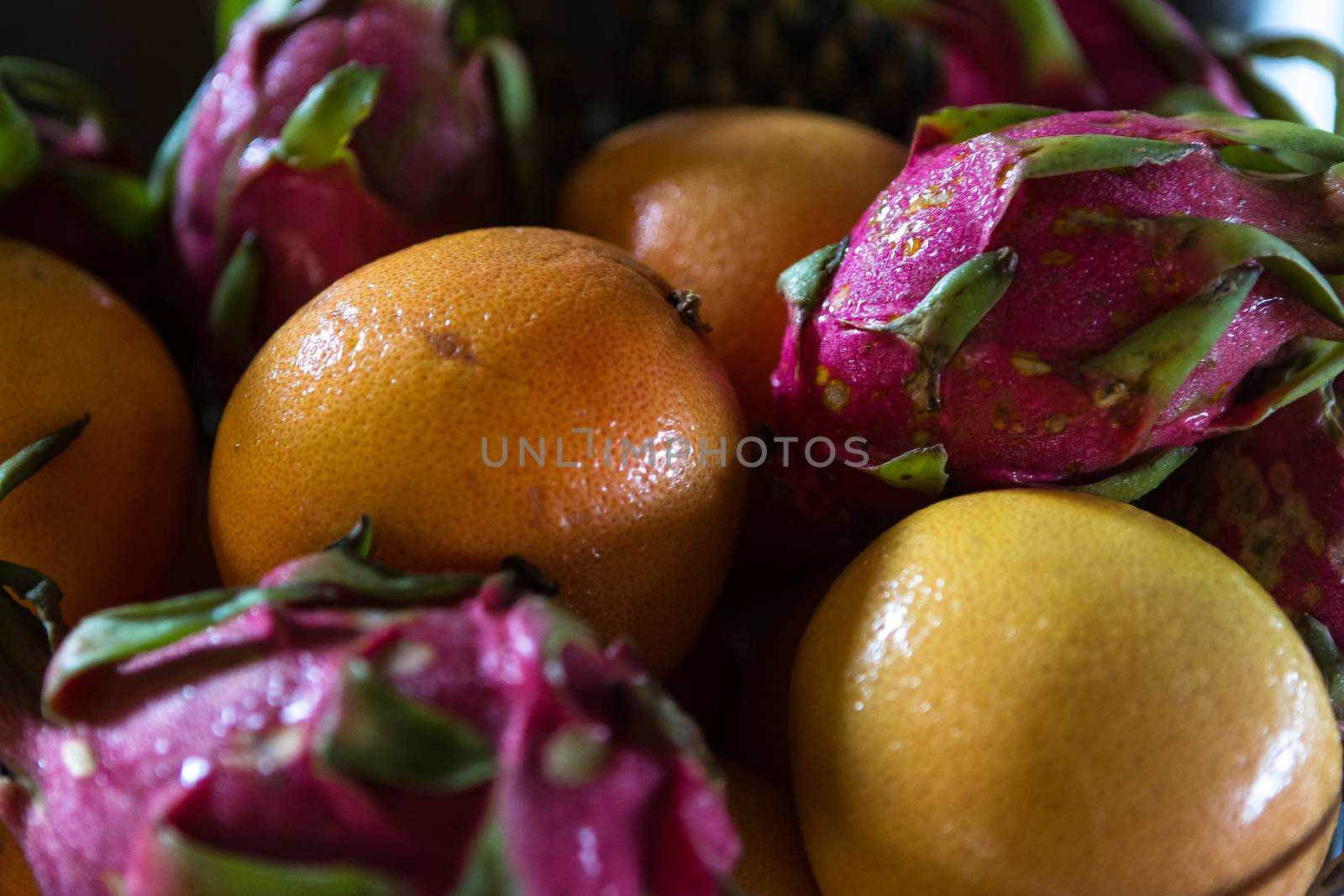 Basket of dragon fruit, Hylocereus undatus. by SeuMelhorClick