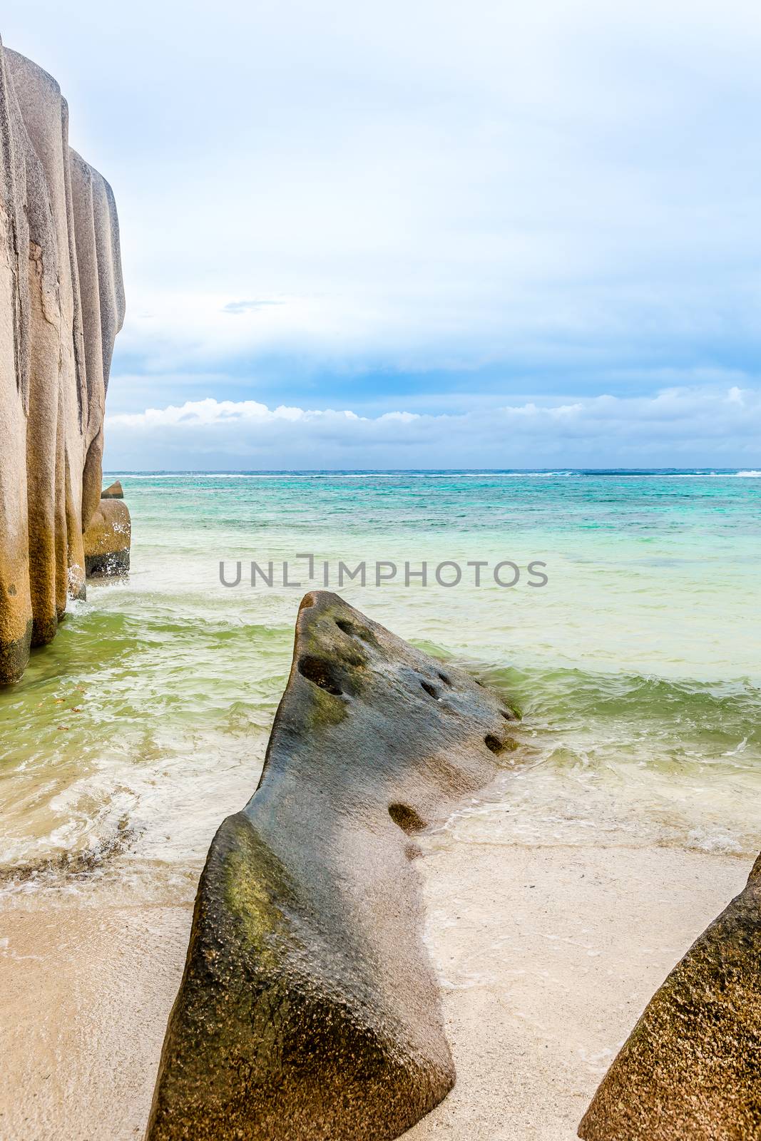 Seychelles, Paradise beach. La Digue at Anse Lazio, Source d’A by SeuMelhorClick