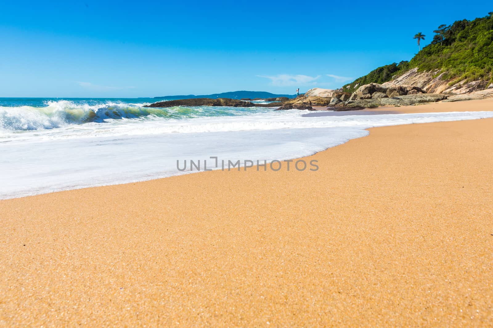 Beach in Balneario Camboriu, Santa Catarina, Brazil. Estaleirinh by SeuMelhorClick
